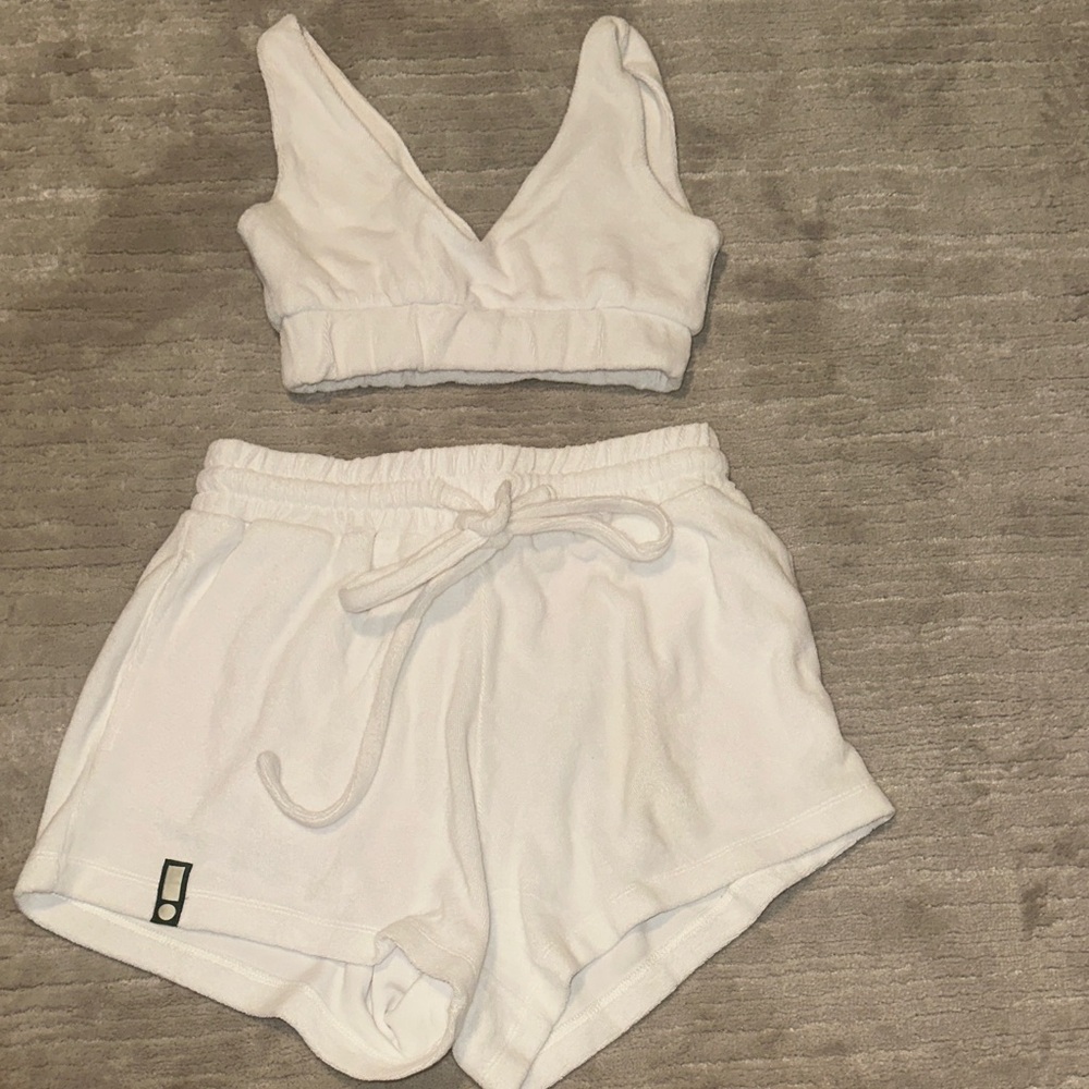 Daily Drills White Terry Cloth  Set